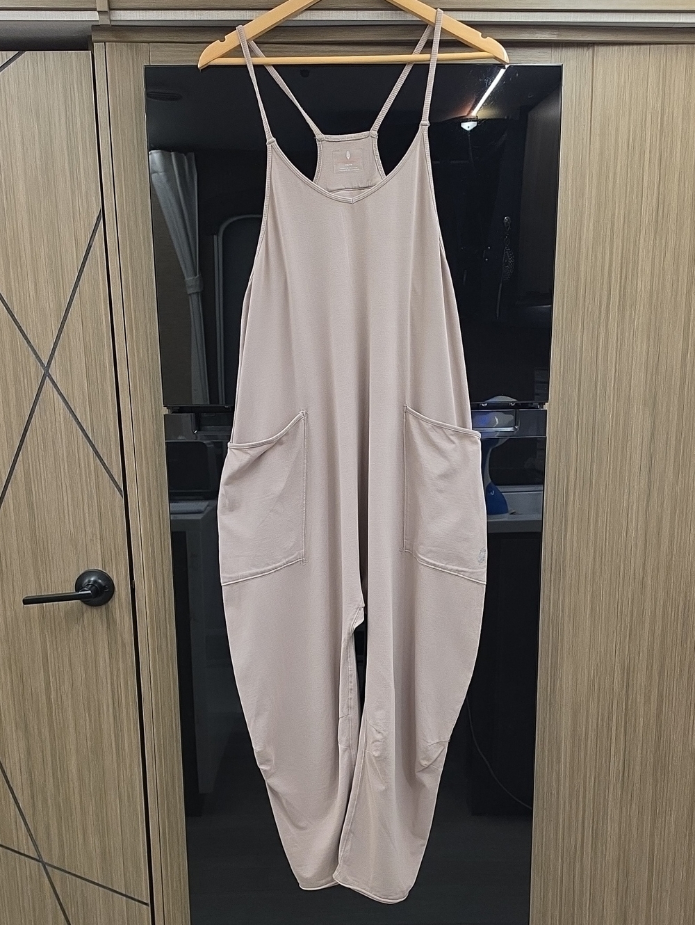 :HOT SHOT ONSIE", BY "FREE PEOPLE MOVEMENT" - Picture 6 of 17